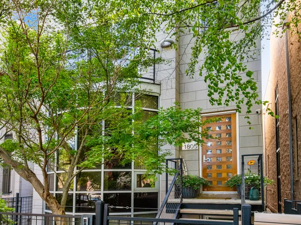 1805 N Wolcott Ave, Chicago, IL 60622