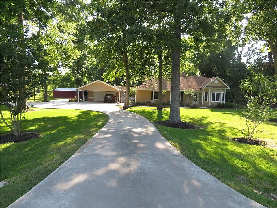 1st image of 25403 Wildwood Ln