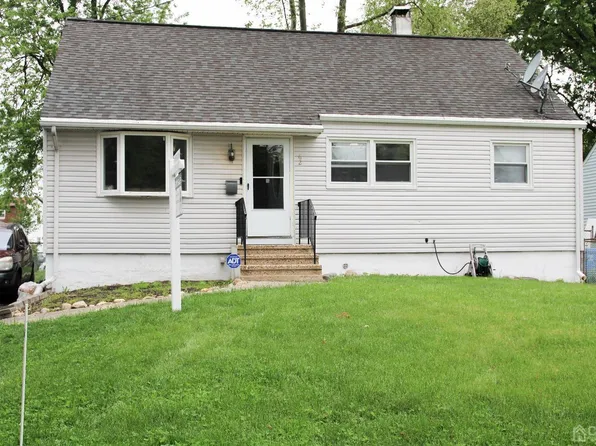 62 Drew Way, Iselin, NJ 08830