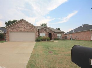 1635 Gardenia, Conway, AR 72034