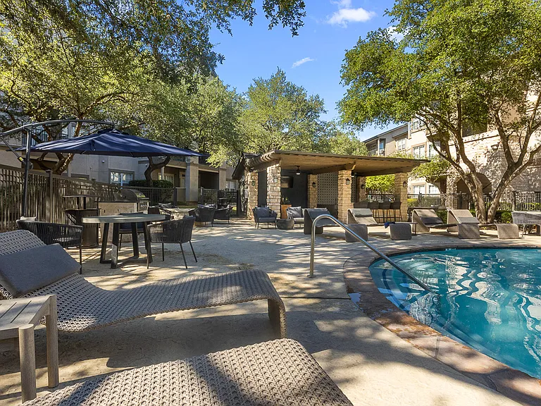 Villas at Rogers Ranch — Photo 37