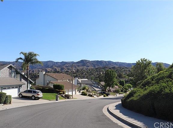 2nd image of 25430 Cariz Dr