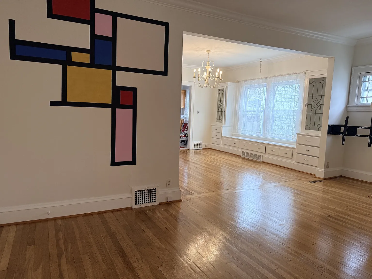 2 bed, 1000 sqft, $1,400 — Photo 4