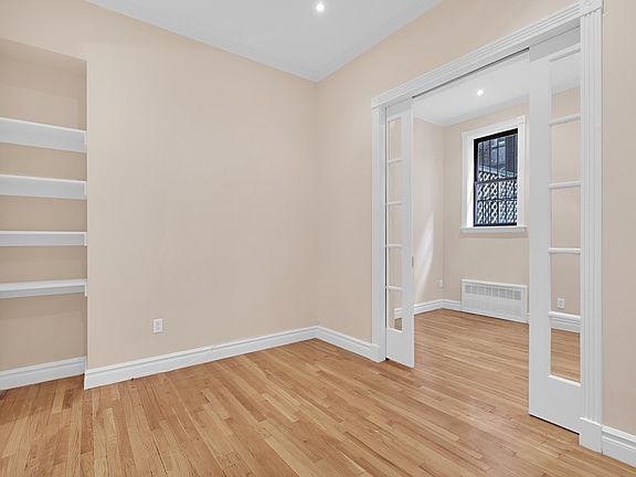 3rd image of 420 E 66th St APT 1G