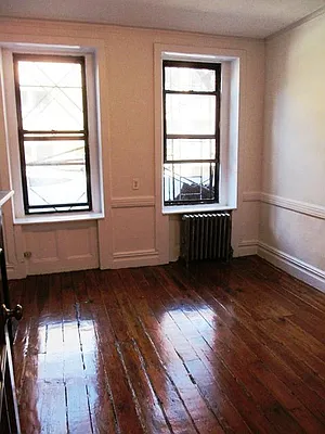 Rented by Town Residential | media 21