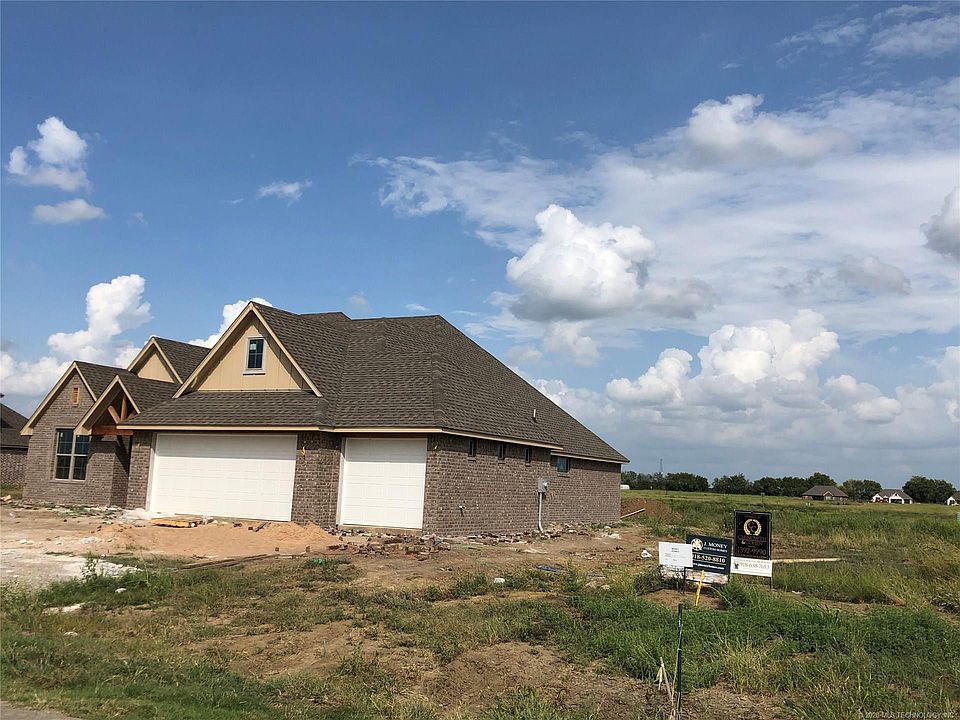 2nd image of 14233 N 68th East Ave