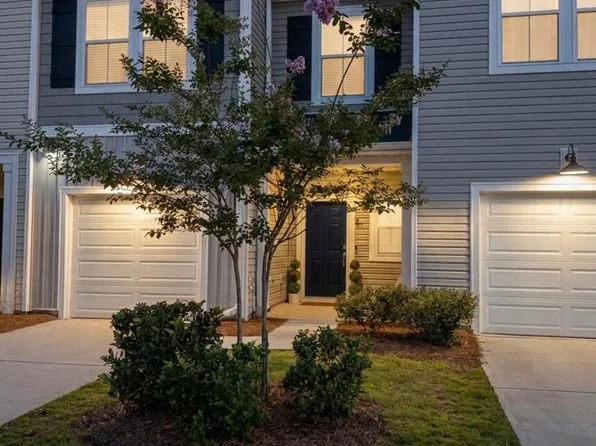 8052 Reagan Way, North Charleston, SC 29418