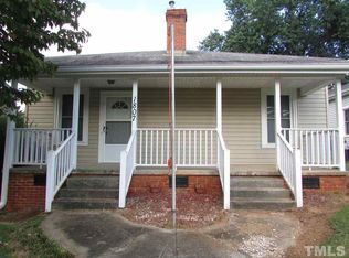 1807 Hicks Cir, Roxboro, NC 27573