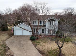 165 Channel Rd, Salina, KS 67401