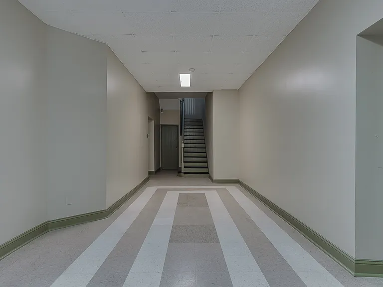 Potomac Place — Photo 10