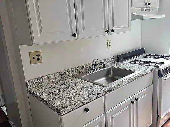 2271 Kennedy Blvd #306 — Photo 4