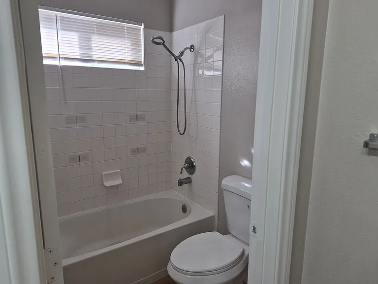 812 Bow Creek Ln — Photo 14