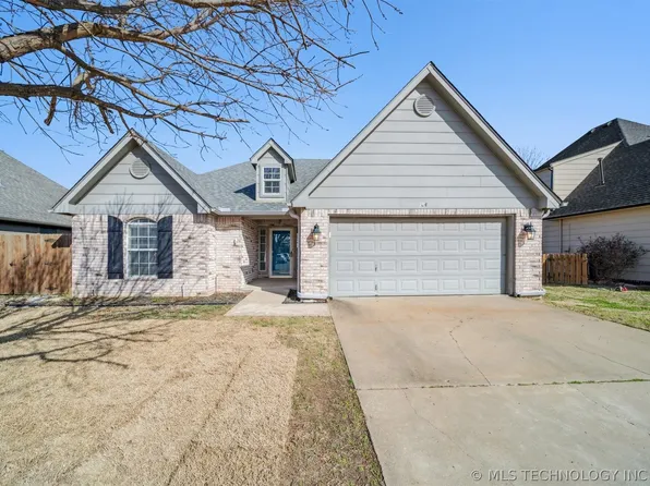 104 E Kansas St, Broken Arrow, OK 74012