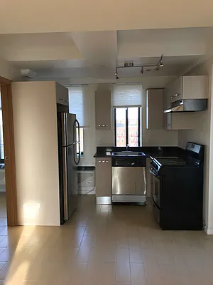 Rented by 18 REALTY | media 17