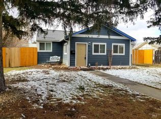 285 S 11th St E, Mountain Home, ID 83647