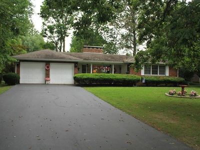 8480 Country Ln, Troy, IL, 62294