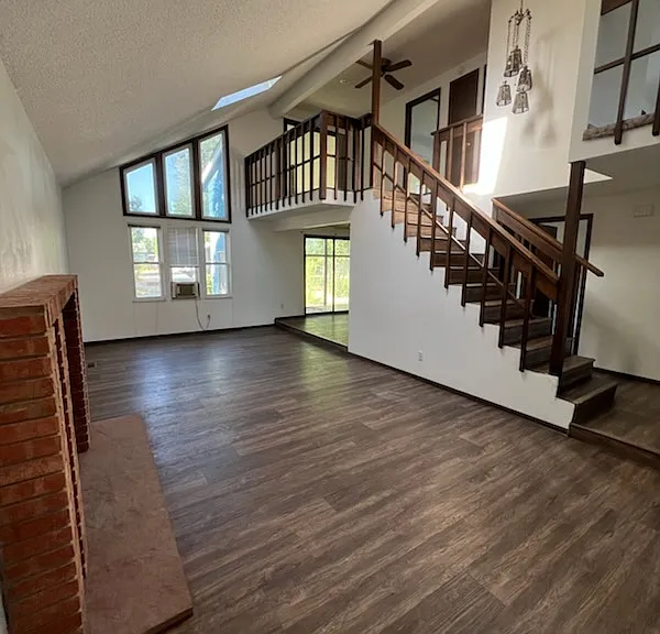 1544 Sherman Ave — Photo 3