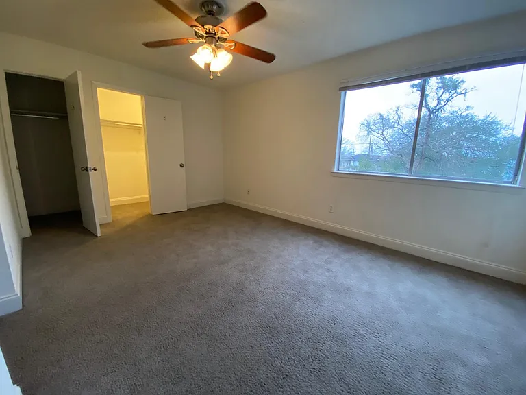 2255 Saint Charles Ave #1 — Photo 11