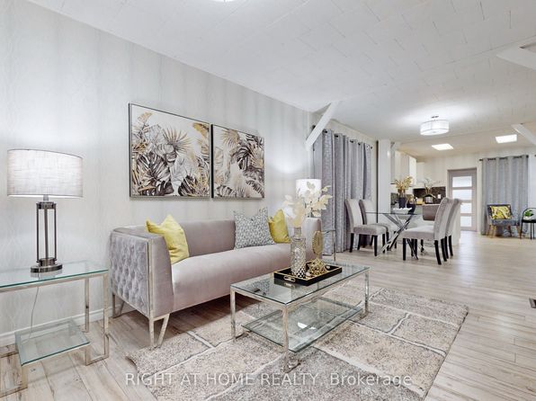 33 Morland Rd #2, Toronto, ON M6S 2M7