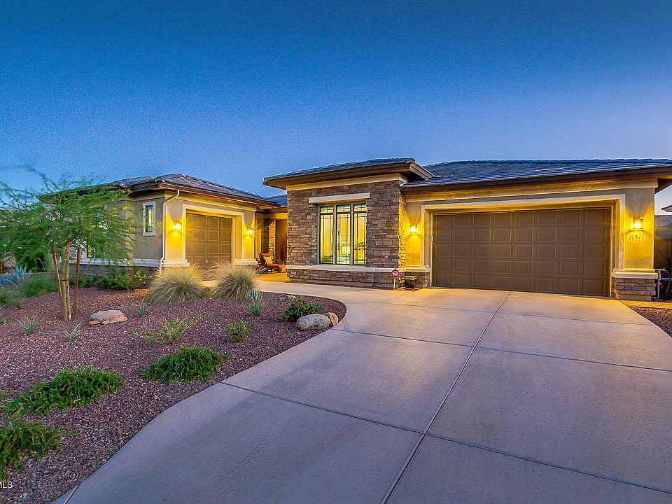 1st image of 20477 W Canyon Dr