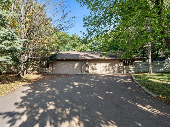10605 Kumquat St NW, Coon Rapids, MN 55448