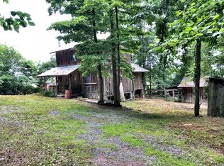 3469 Temper Ln, Dandridge, TN 37725