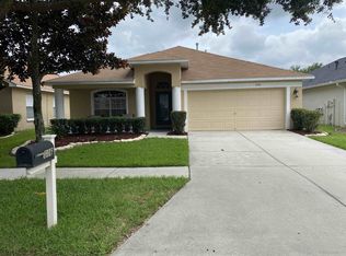 616 Straw Lake Dr, Brandon, FL 33510