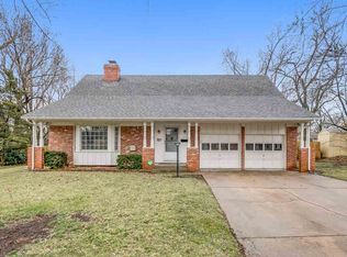 831 E Sunrise Ct, Derby, KS 67037