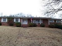 1st image of 1124 Carter Dr