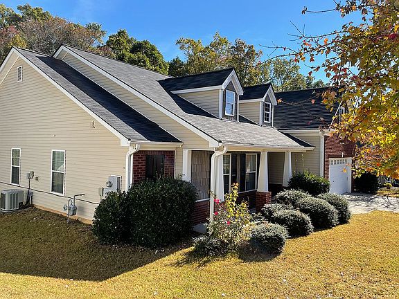 3rd image of 2583 Creek Station Dr