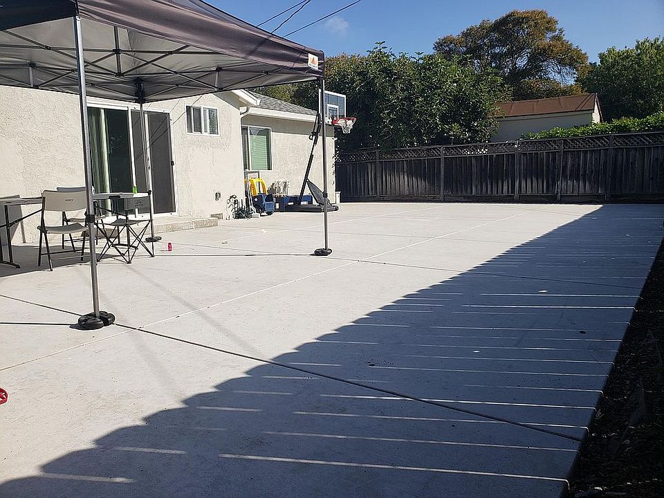2nd image of 4320 Sacramento Ave