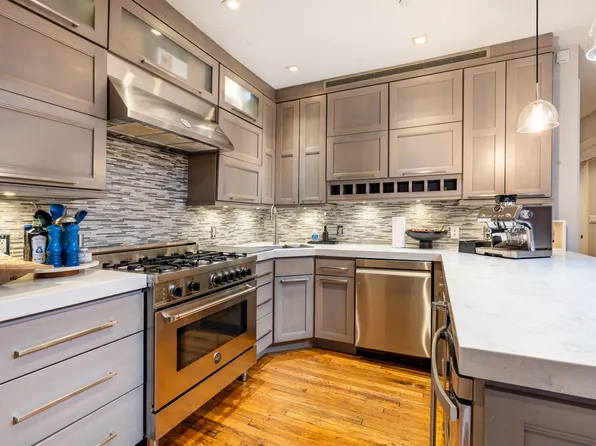 23 Leonard Street PH image 2 of 20