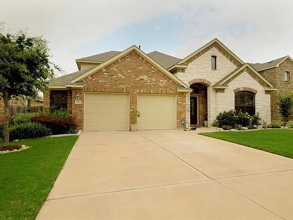 2nd image of 1921 Pecan Valley Dr