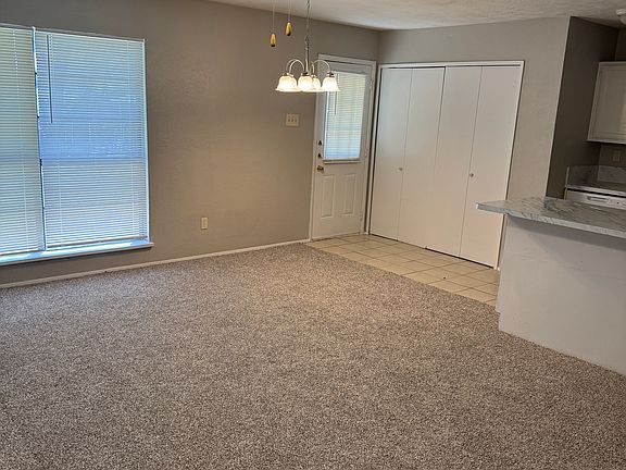 4th image of 6300 Buckingham Trl