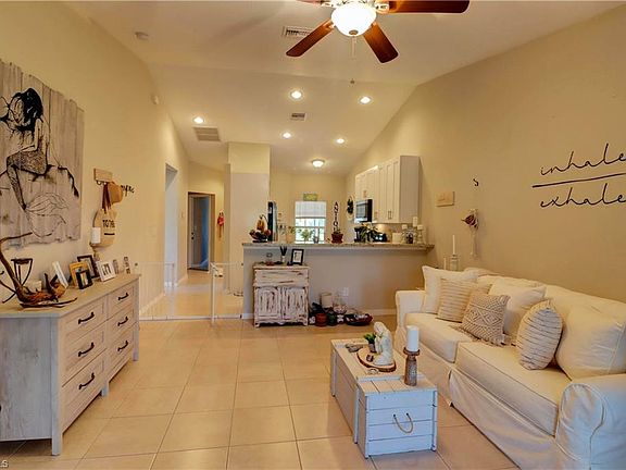 5th image of 4521 SW Santa Barbara Pl
