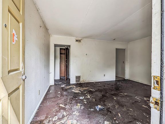 5th image of 1080 N Cassady Ave