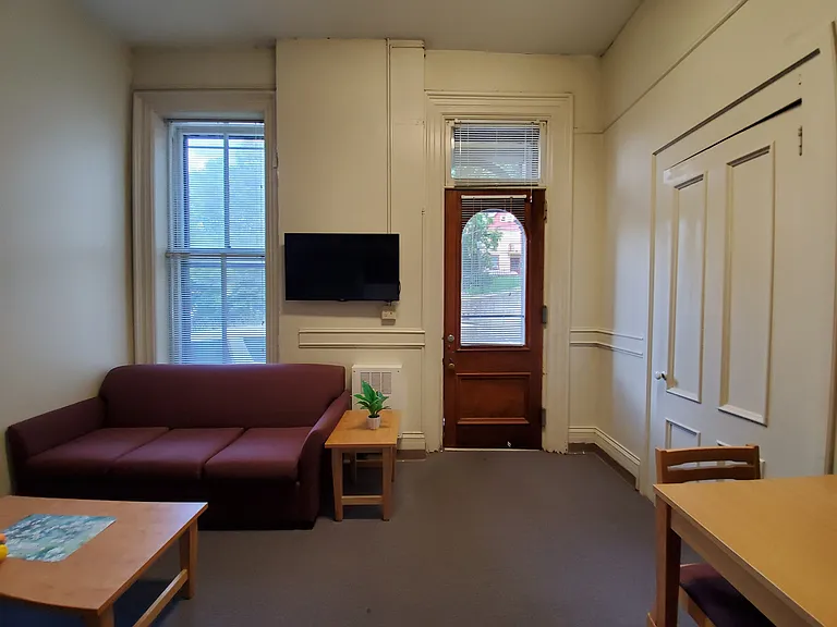 705 E Buffalo St — Photo 40