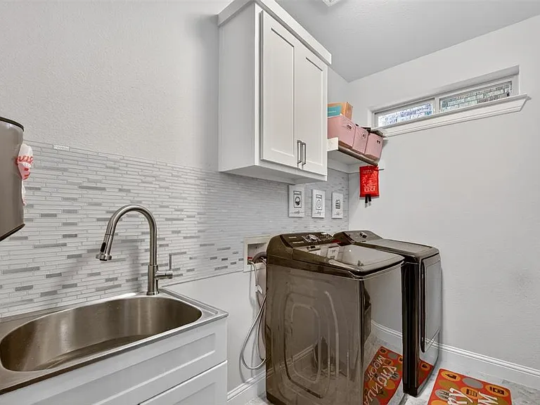 8700 Fairway Ln — Photo 38