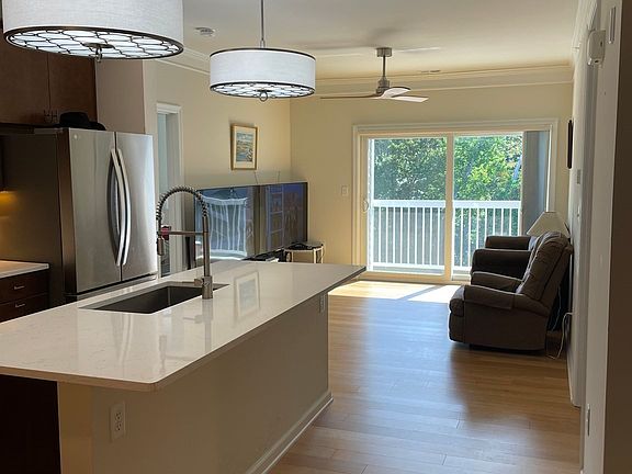2nd image of 4402 Pennington Dr #4402