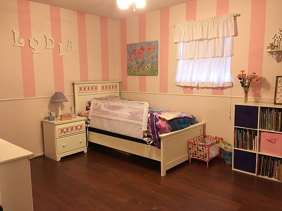 5th image of 2728 Hughann St