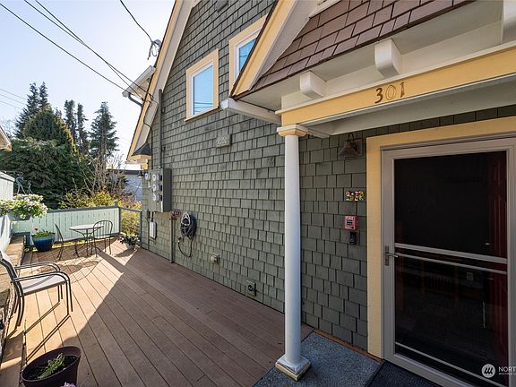 4th image of 1000 N Garden Street #B301