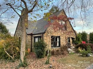 60 Cedar Hill Rd, Asheville, NC 28806