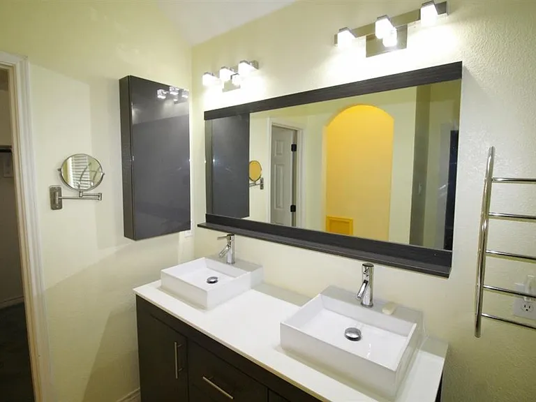 4003 Greenwood Way — Photo 18