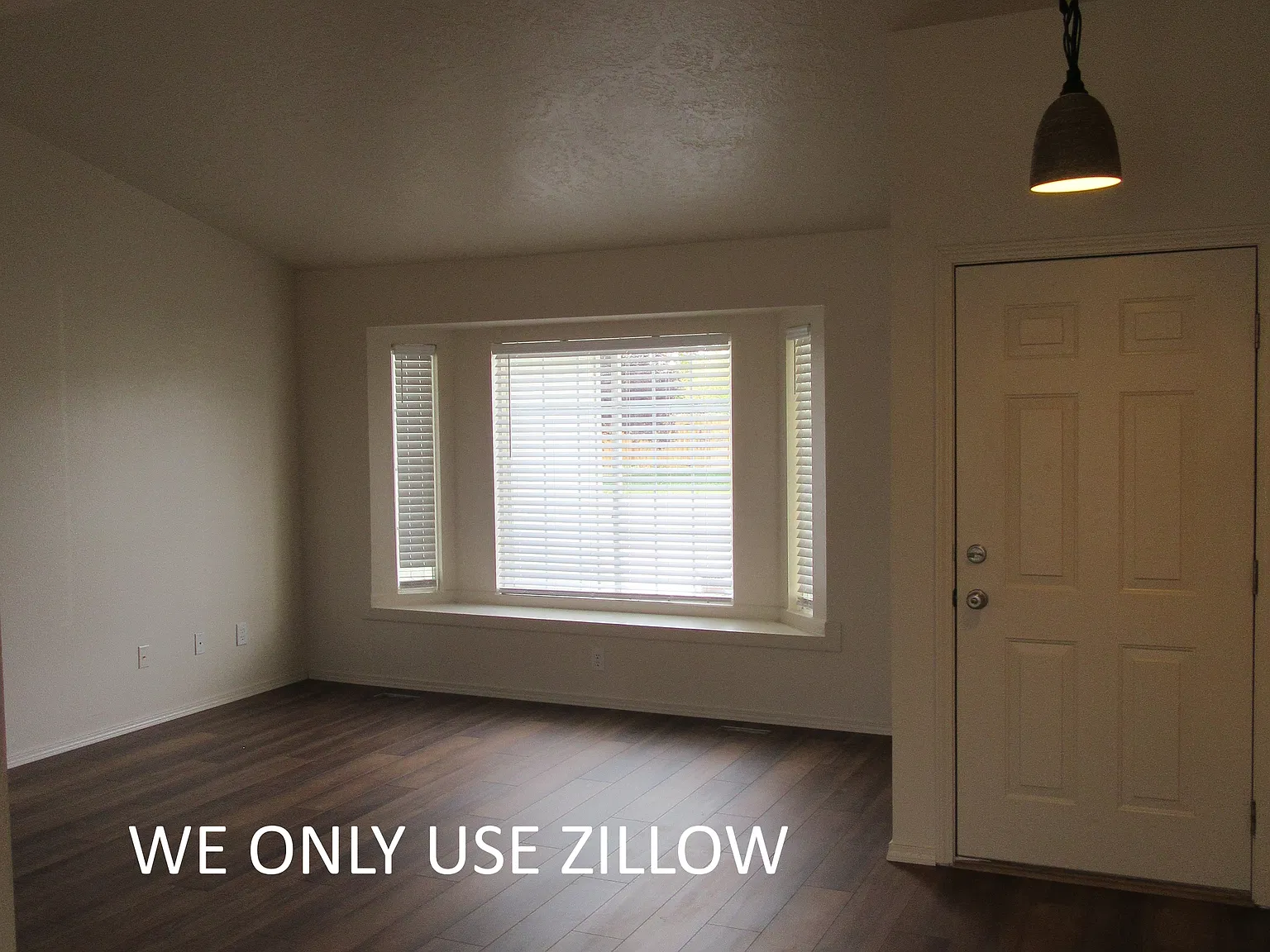 3 bed, 1161 sqft, $1,945 — Photo 2