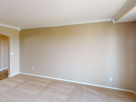 5th image of 4600 S Washington St APT 316