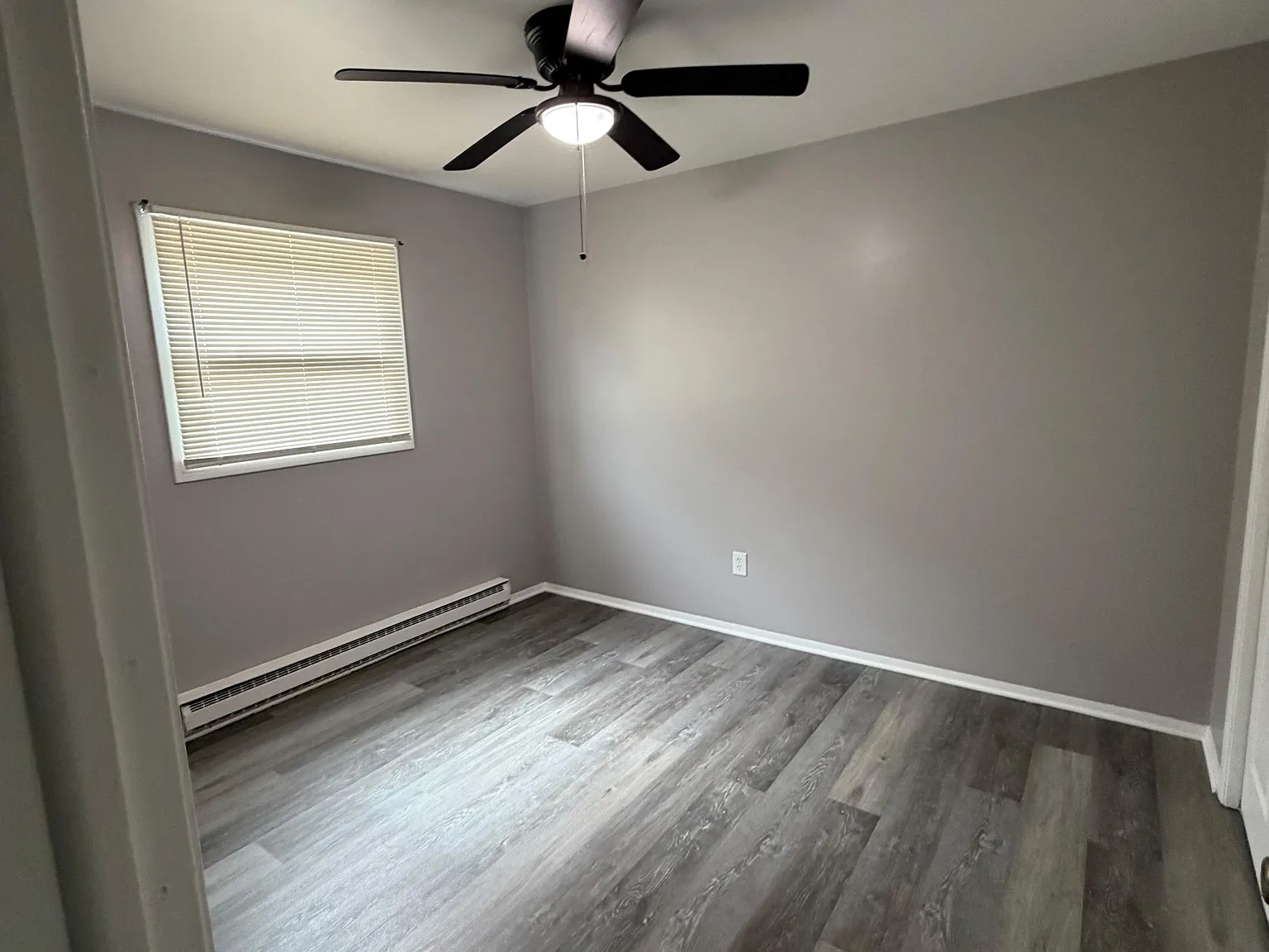 2 bed, 1100 sqft, $1,400 — Photo 3