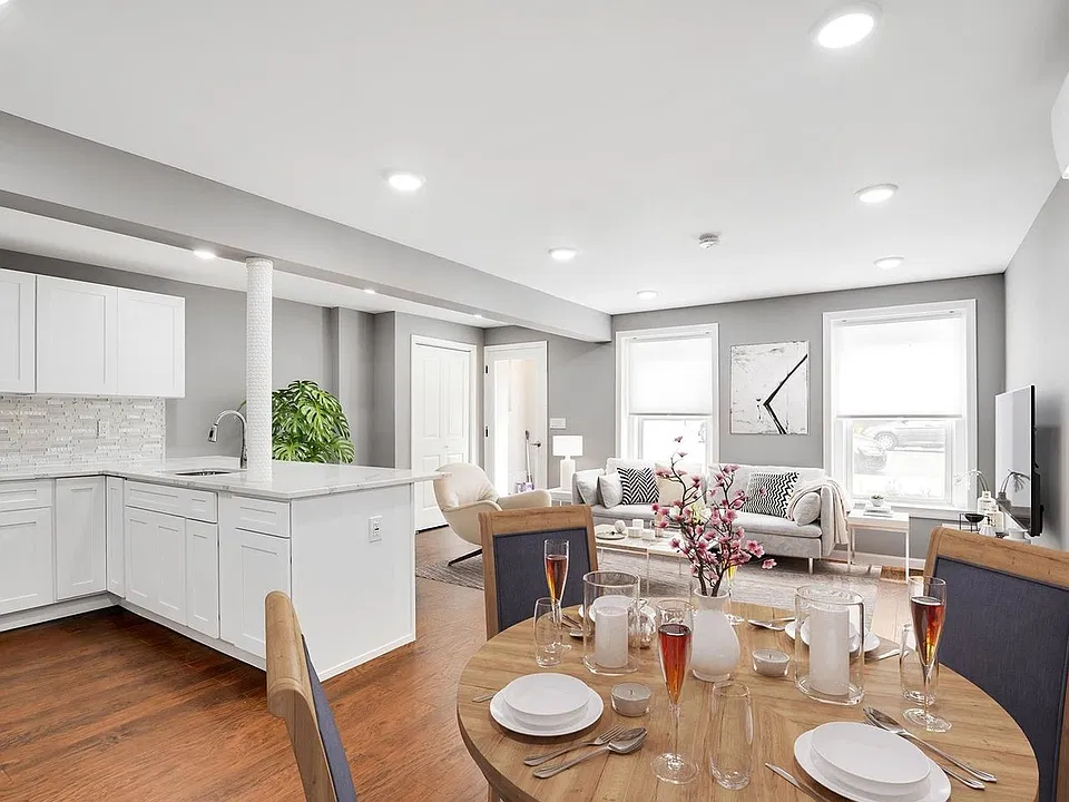 311 Webster Ave #1