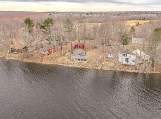 52 Lester Ln, Burnham, ME 04922