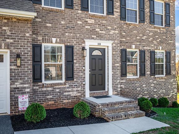 2nd image of 1110 Lochwood Hill Dr