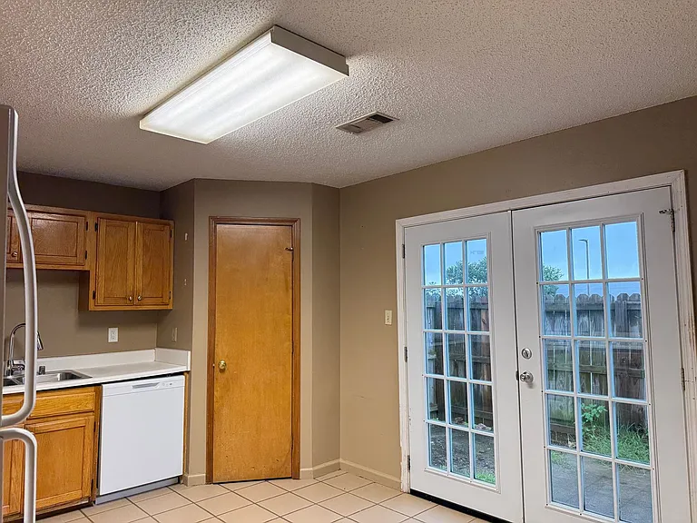 20 Edgehill Cv — Photo 5